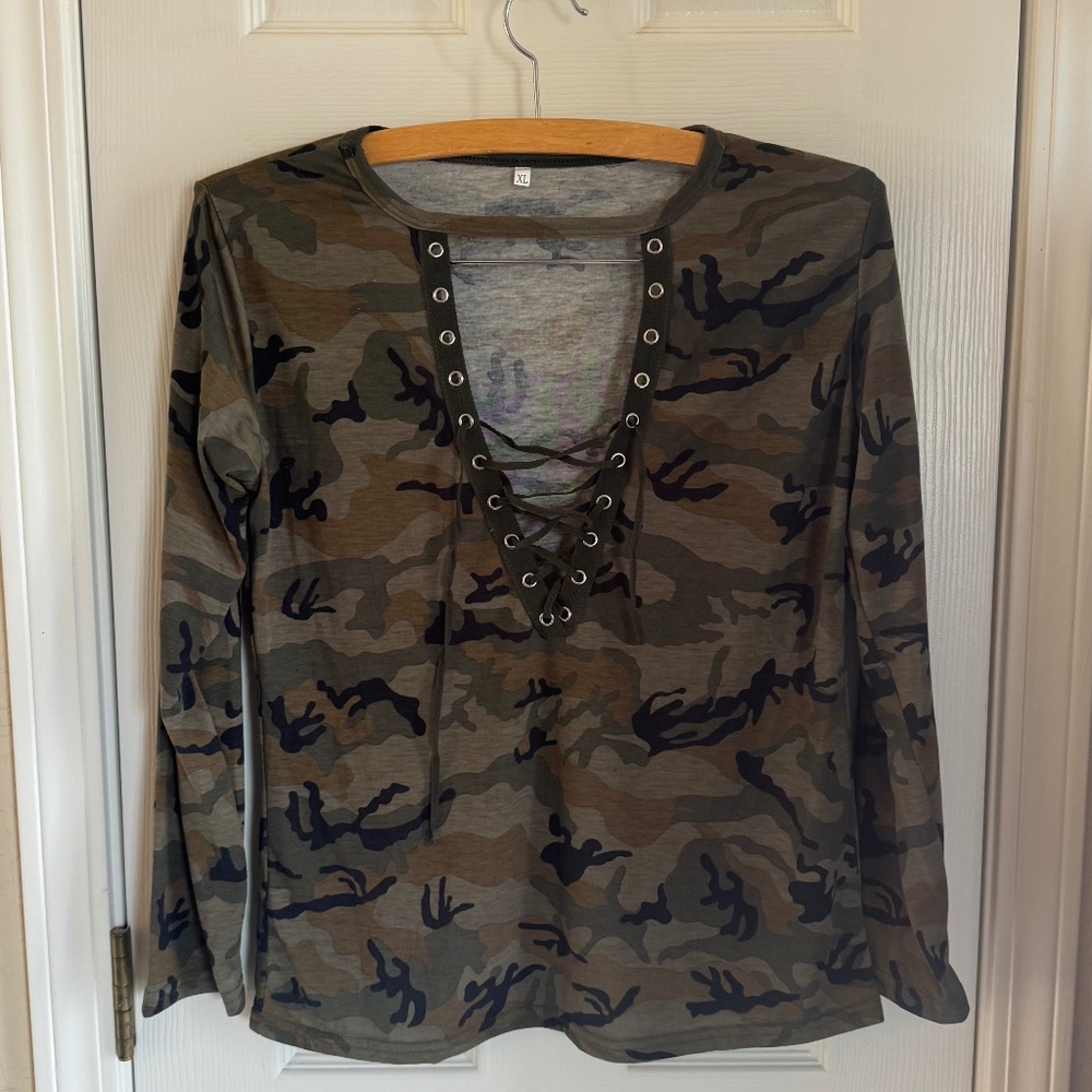 New Camo lace up top long sleeve